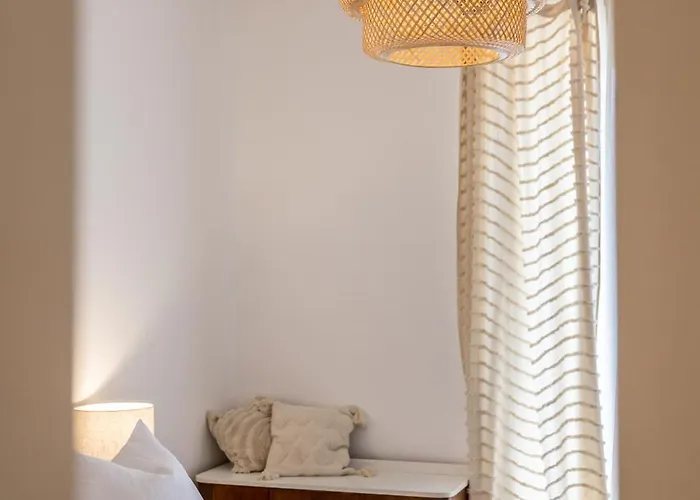 Art Amphora Apartment *