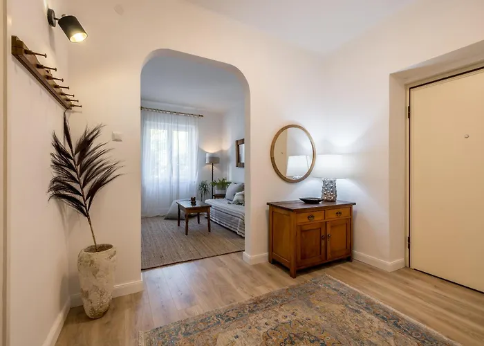 Art Amphora Apartment